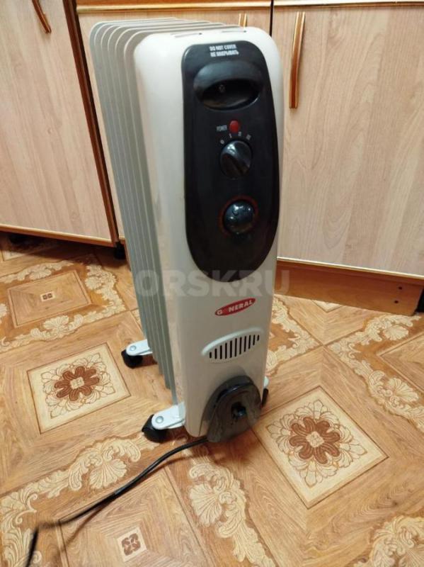 продам  масленый обогреватель 1500w - Орск