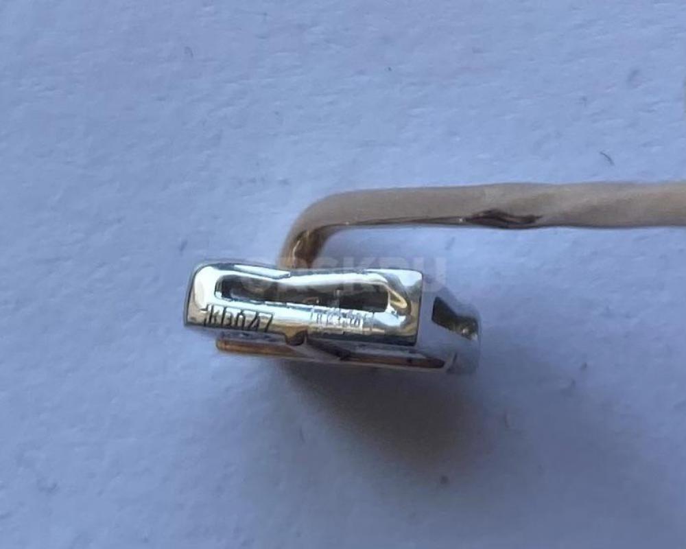 Продам золотой зажим с бриллиантами. - Орск