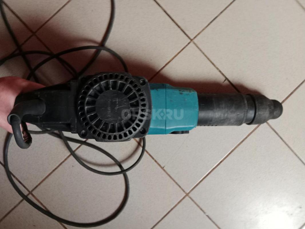 Мощный перфоратор Makita HR5001C Япония 1500вт сверление с долбением и отбойник регулировка оборотов - Орск