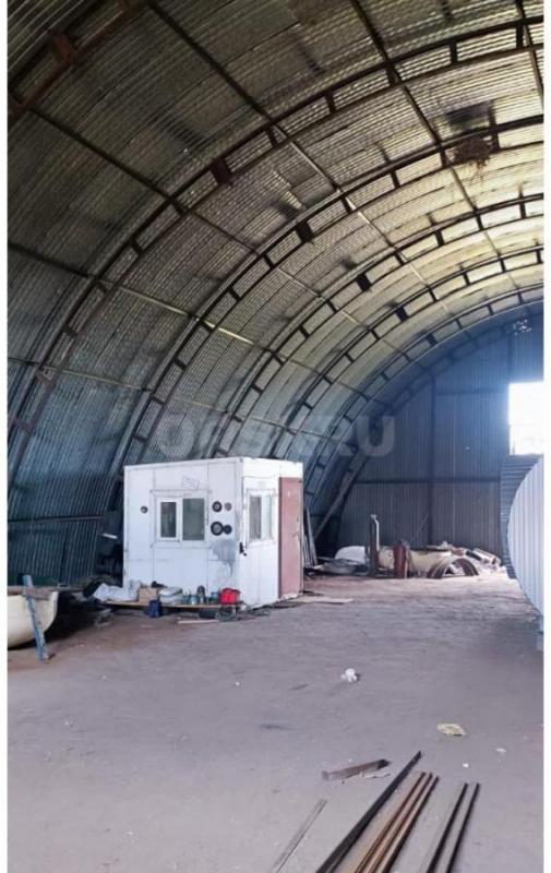 Сдам в аренду металлический ангар площадью 445 кв м  расположенный  по Морозова 37 на ОЗТП. - Орск