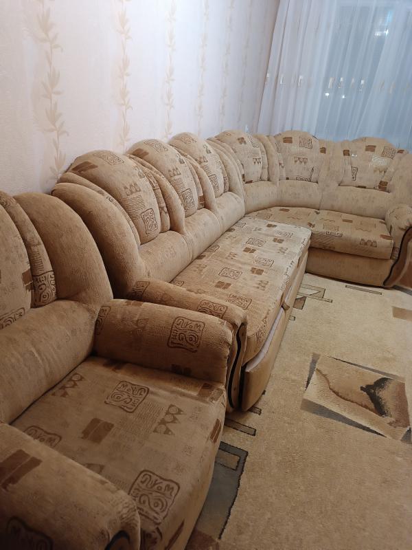 Продам угловой диван с креслом в отличном состоянии. - 