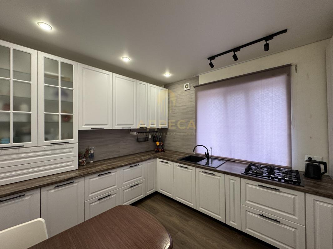 Пpедлaгаем уютный ДОМ с ремонтом в п. - Оренбург