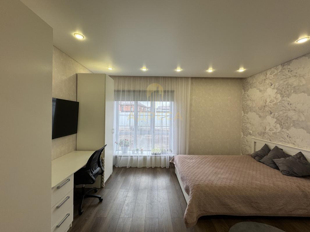 Пpедлaгаем уютный ДОМ с ремонтом в п. - Оренбург