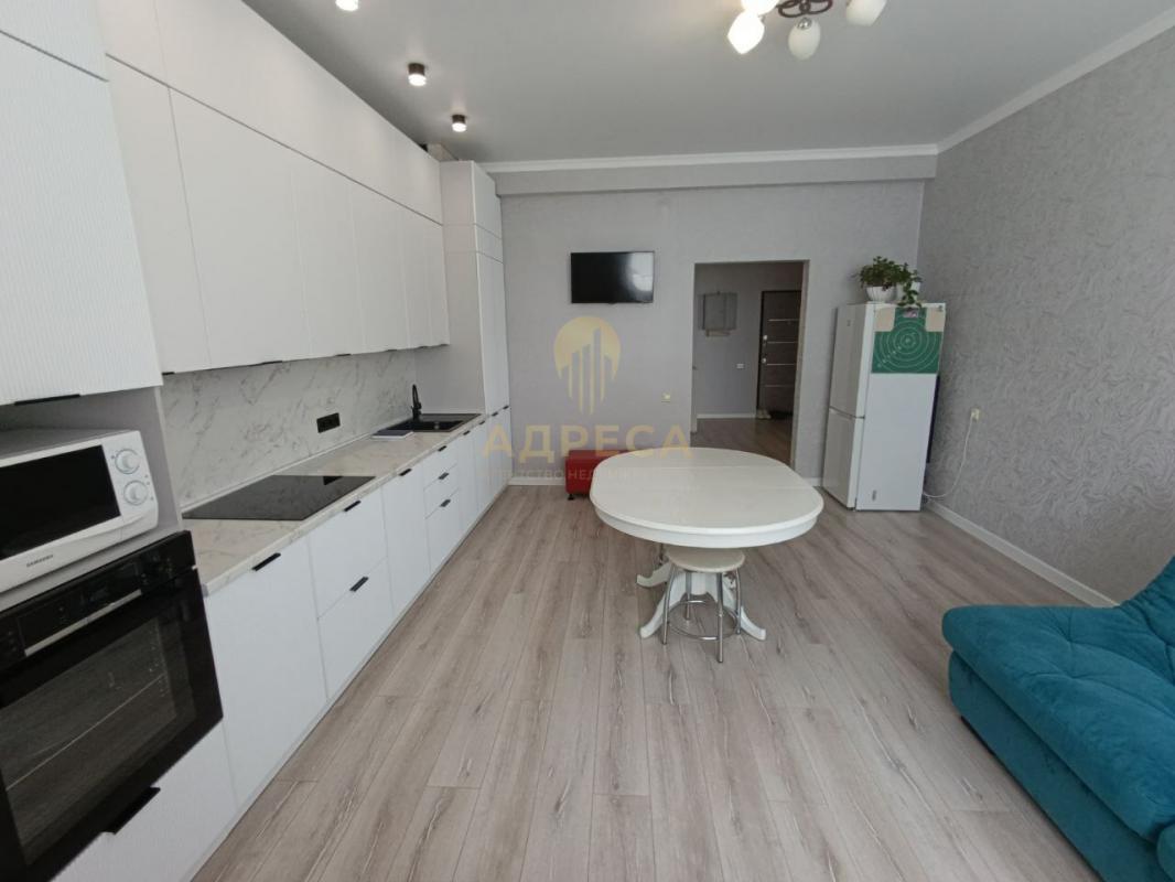 Предлагаем вашему вниманию стильную и уютную евротрехкомнатную квартиру площадью 85,3 кв. - Оренбург