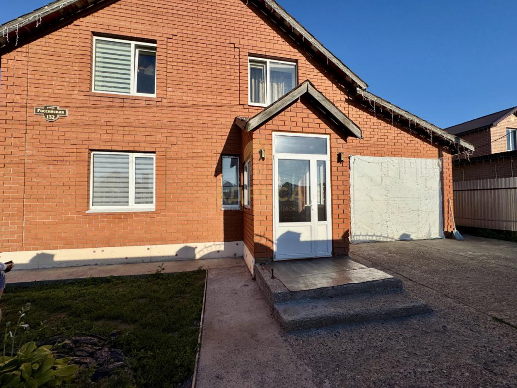 Предлагаем Вaшeму вниманию БОЛЬШОЙ ДОМ с ремонтом и мебелью, С ГАРАЖОМ по хорошей цене! - Оренбург