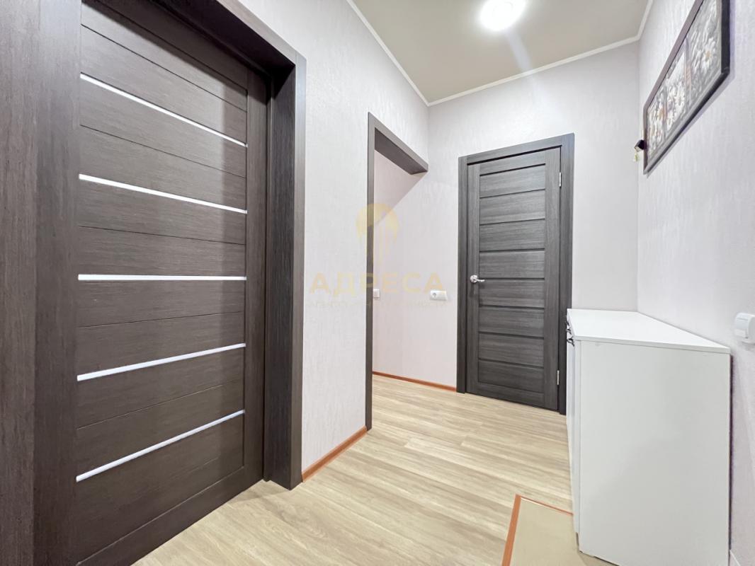 Продаётся тёплая, уютная квартира с удобной планировкой, общей площадью 35,2 кв. - Оренбург