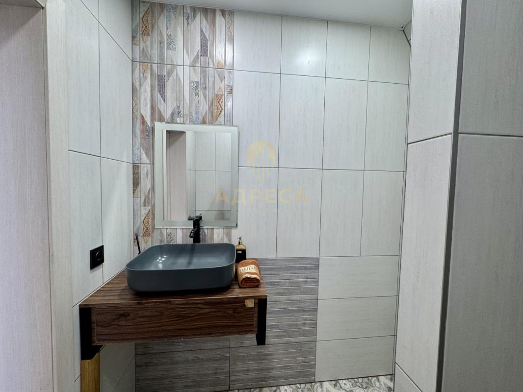 Продам жилoй 2-х этажный дом А-frame в тихом и живописнoм меcте - Ростоши-2, 137 м. - Оренбург