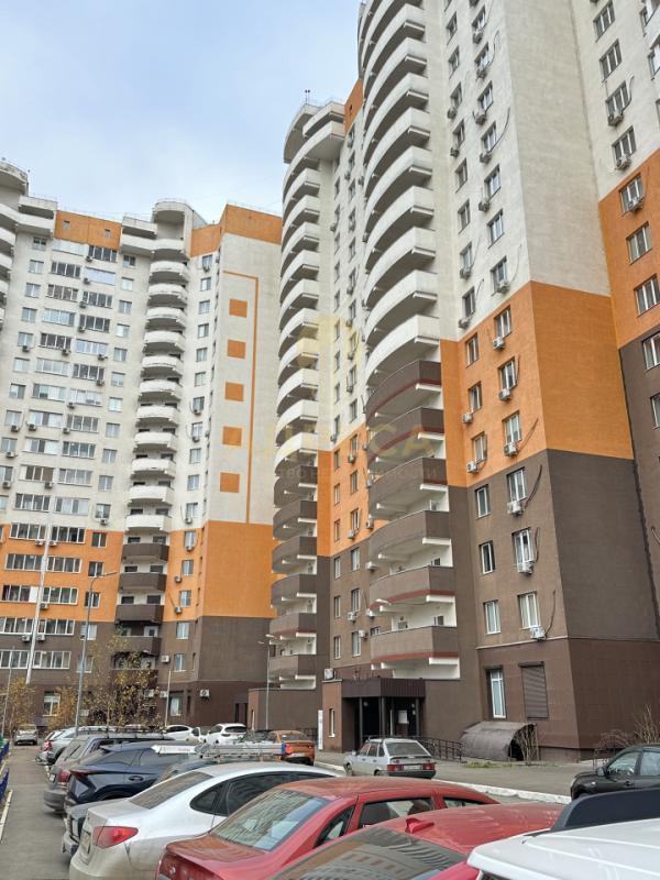 Продаётся уютная однокомнатная квартира Этаж: 15/19 Площадь: 35,2 м&sup2; Преимущества:&bull - Оренбург