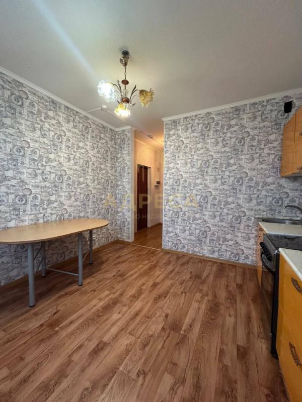 Продаётся однокомнатная квартира 36,4 кв. - Оренбург