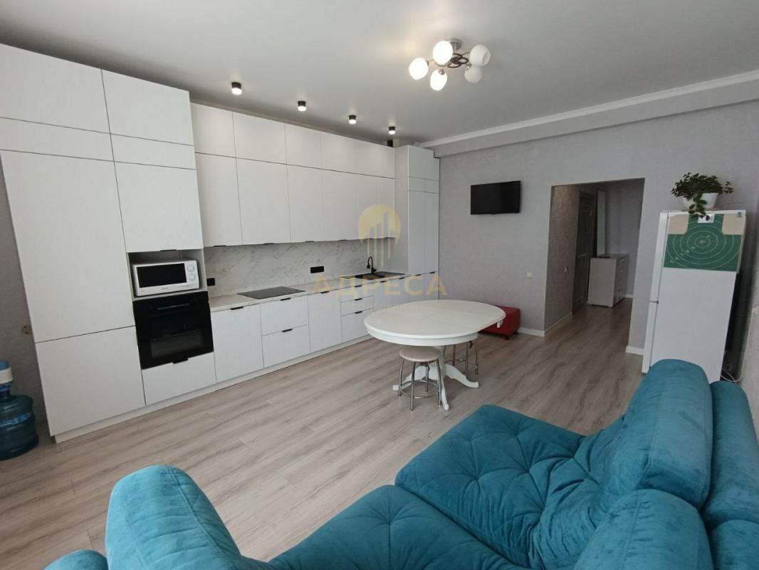 Предлагаем вашему вниманию стильную и уютную евротрехкомнатную квартиру площадью 85,3 кв. - Оренбург