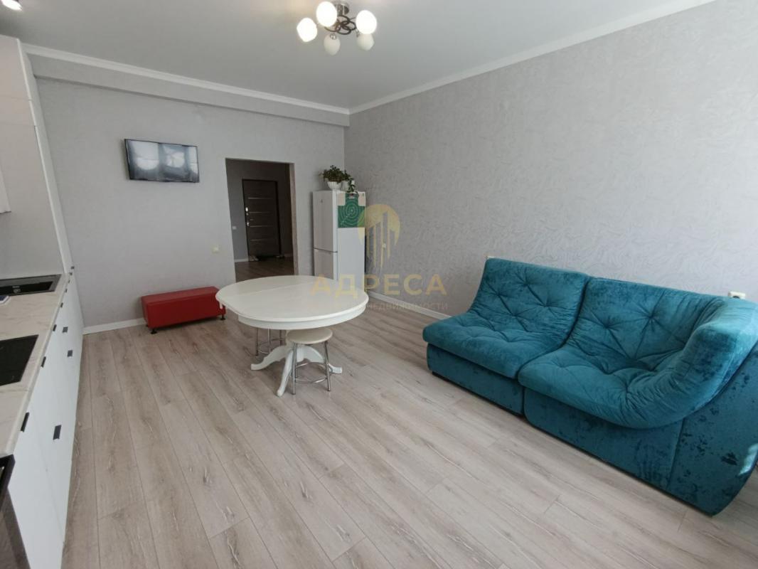 Предлагаем вашему вниманию стильную и уютную евротрехкомнатную квартиру площадью 85,3 кв. - Оренбург