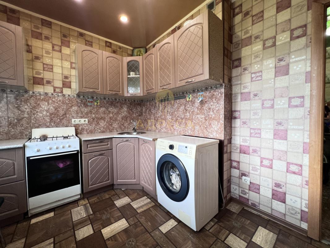 Продается 1 комнатная квартира! 38 кв. - Оренбург