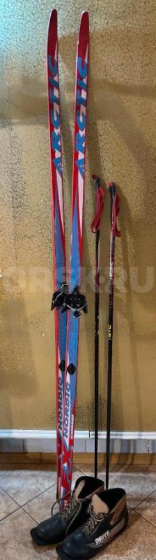 Продам лыжи с ботинкам и палками по 3000р. - Орск