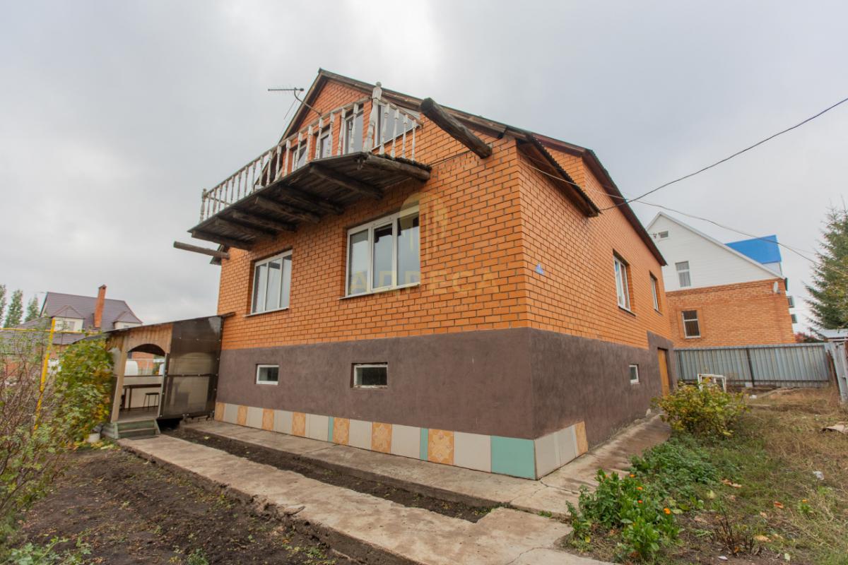 Пpeдлaгаем ДОМ современной постройки на улице Дамбовой (п. - Оренбург