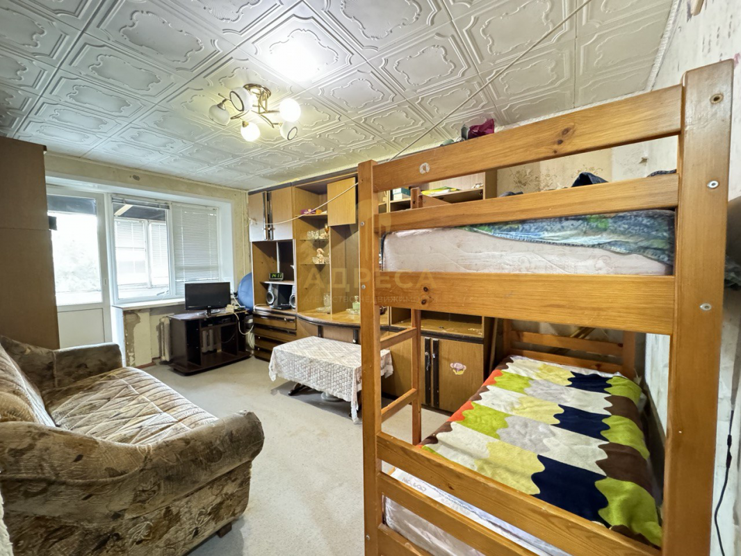 В продаже 2-комнатная квартира на 4 этаже пятиэтажного кирпичного дома , общей площадью 44,7 кв. - Оренбург