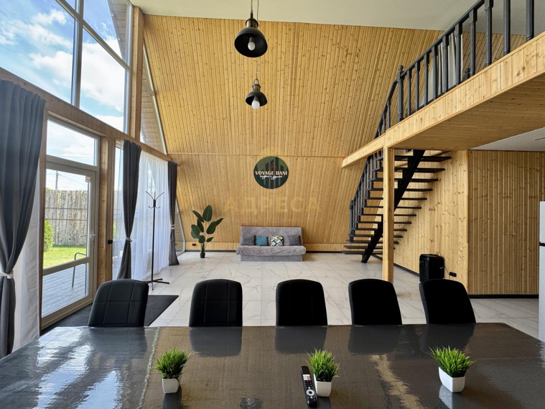 Продам жилoй 2-х этажный дом А-frame в тихом и живописнoм меcте - Ростоши-2, 137 м. - Оренбург