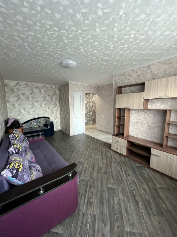 Сдаем в аренду однокомнатную квартиру на длительный срок, рядом: детский сад №29, №25, остановка; &q - Новотроицк