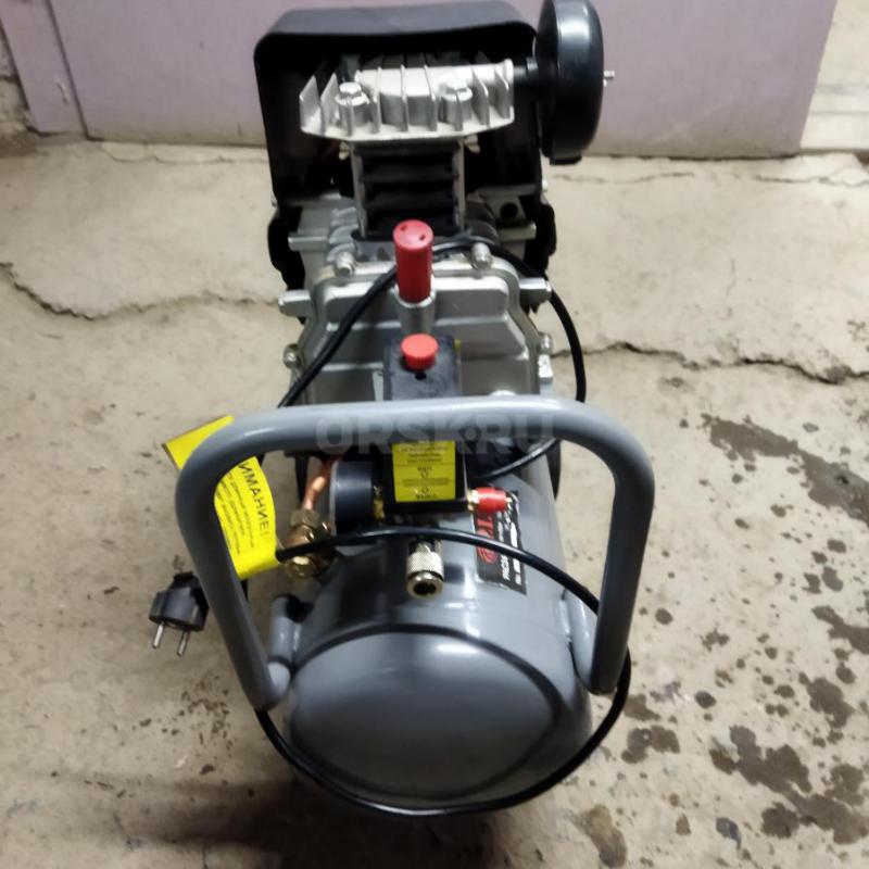 Продам компрессор 24 л. - Новотроицк