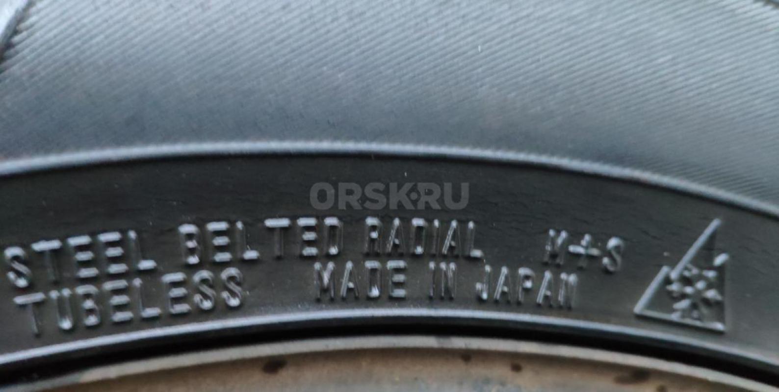 Продам зимнюю резину 205/55/R16,на дисках,грыж нет,разболтовка 4/100. - Новотроицк