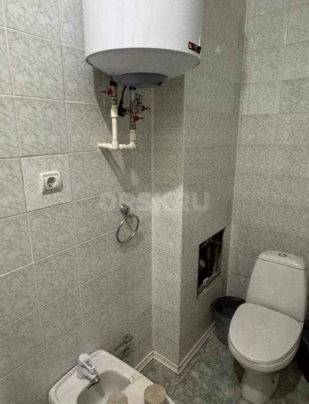 Сдам в аренду Встроенное помещение площадью 100 кв м в Центре на пересечении ул. - Орск