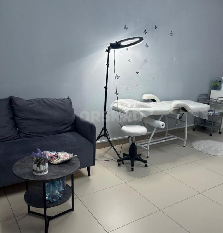 Сдам кабинет в субаренду на длительный срок в центре города. - Орск