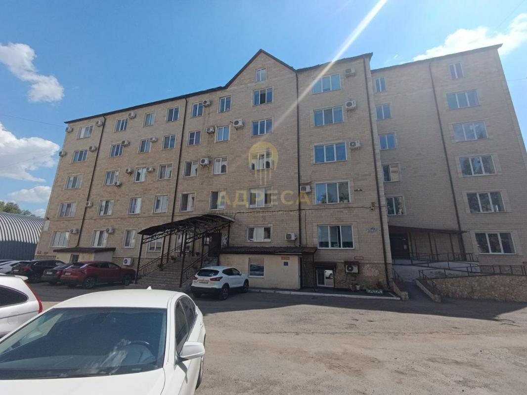 Предлагаем вашему вниманию стильную и уютную евротрехкомнатную квартиру площадью 85,3 кв. - Оренбург