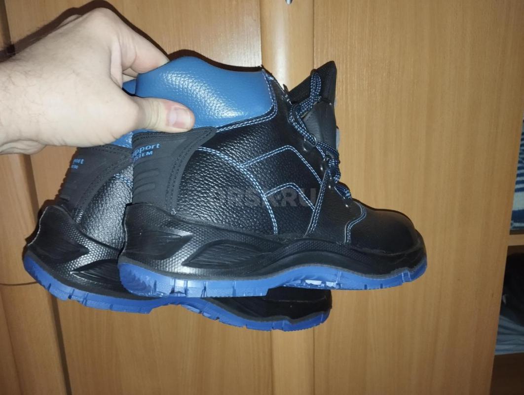 Продам недорого,рабочие ботинки,кожаные. - Орск