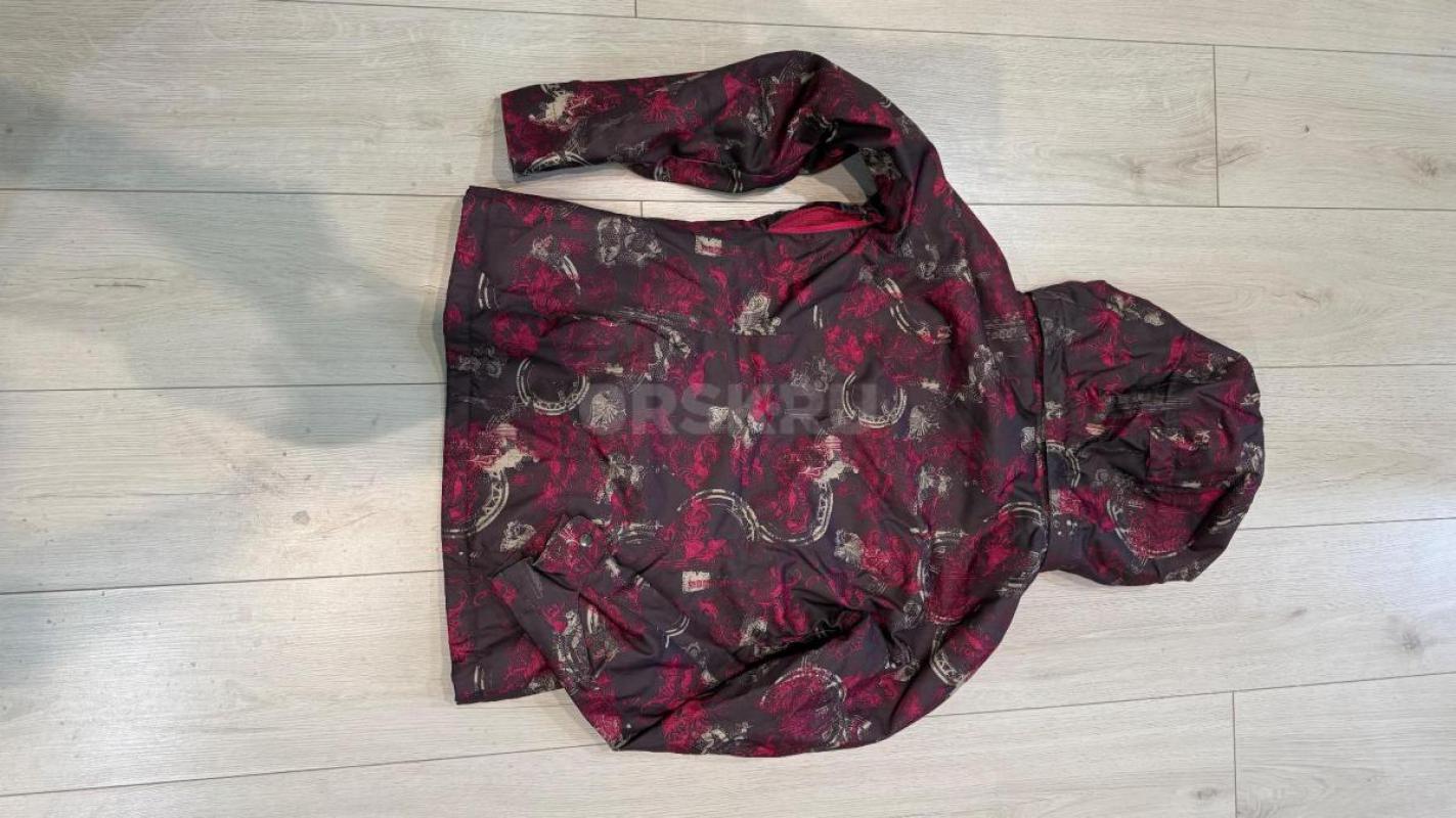 Горнолыжный костюм б/у женский 42-44 размера,фирма termit , мембрана 5000/5000, шапка и флисовая коф - Орск