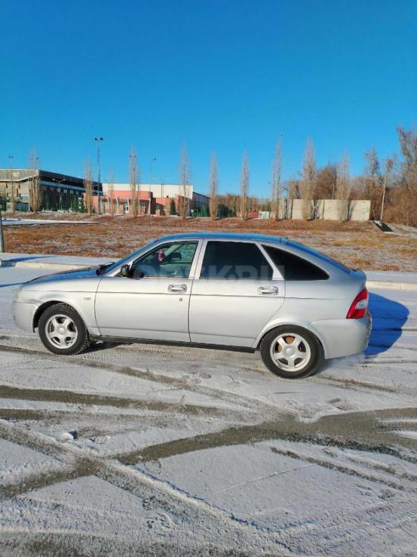 Продам Приору 2009 год выпуска
Приятный внешний вид
Салон чистый и опрятный, без лопин и потёртост - Орск