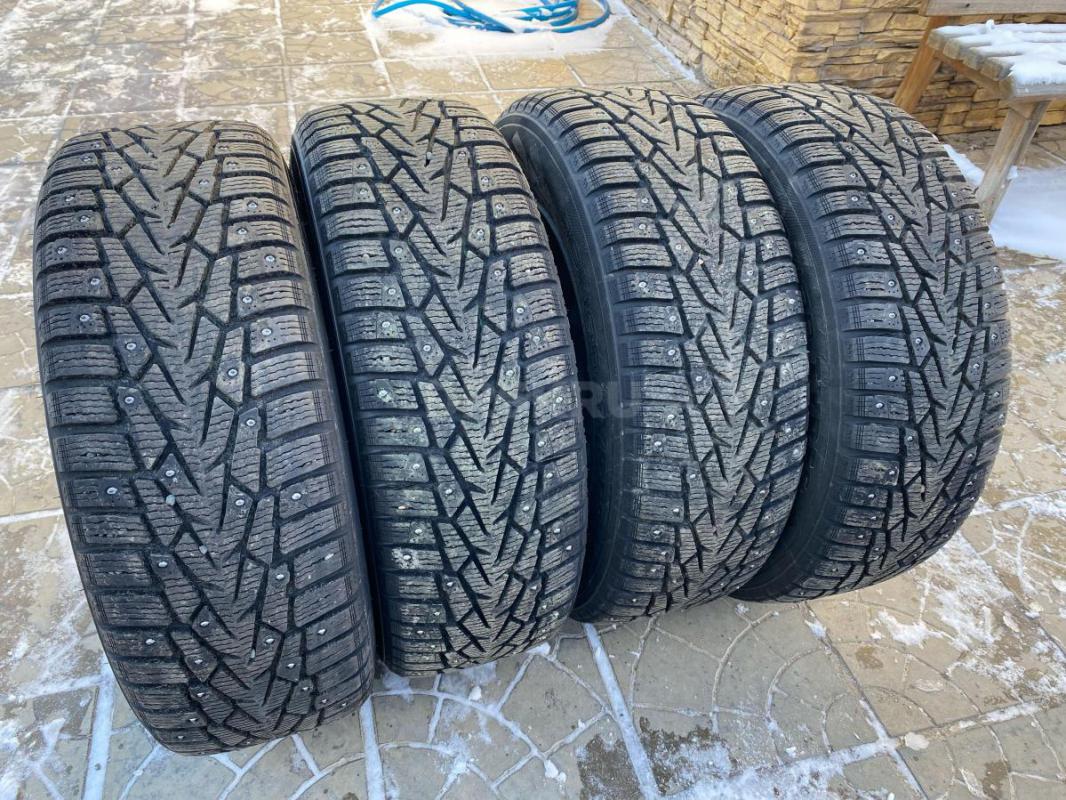 Продам комплект зимних колес Nokian Tyres Nordman 7 SUV 215/65 R16. - Орск
