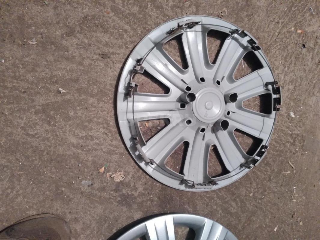 Продам  колпаки r 16 4 шт состояние новые - Орск