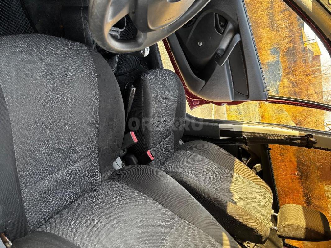 Продается гранта с ОРИГИНАЛЬНЫМ МИНИМАЛЬНЫМ пробегом !  1 ВЛАДЕЛЕЦ 
ПО БАЗЕ НА МАШИНЕ 4 мелких ДТП - Орск