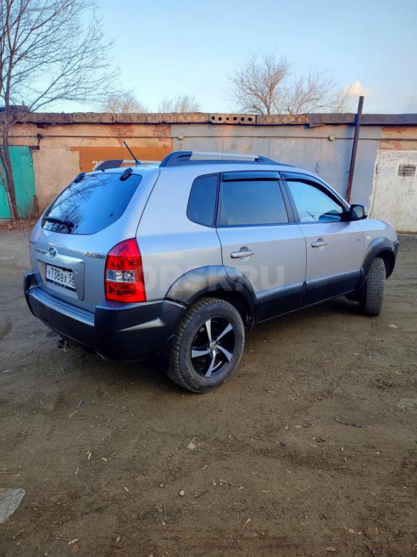 продам hyundai tucson 2005 года в отличном состоянии коробка автомат (полноценный) полный привод. - Орск