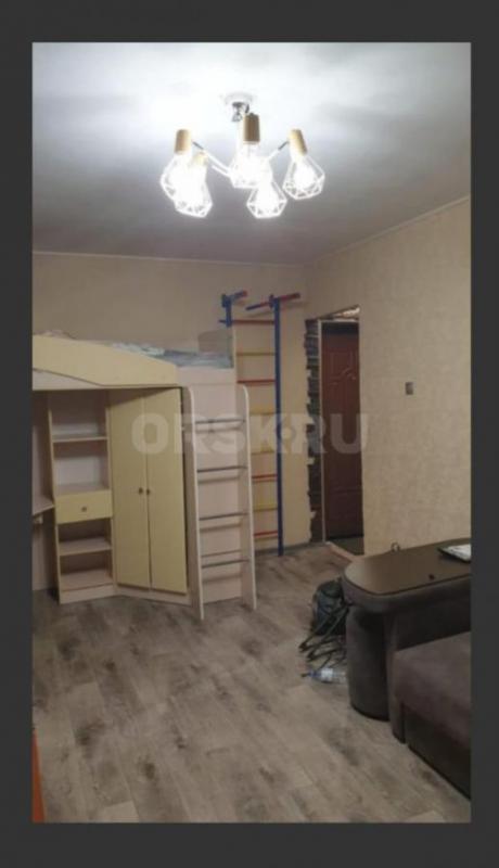 Продам 1-комнатную квартиру в развитом районе города по адресу ул. - Орск