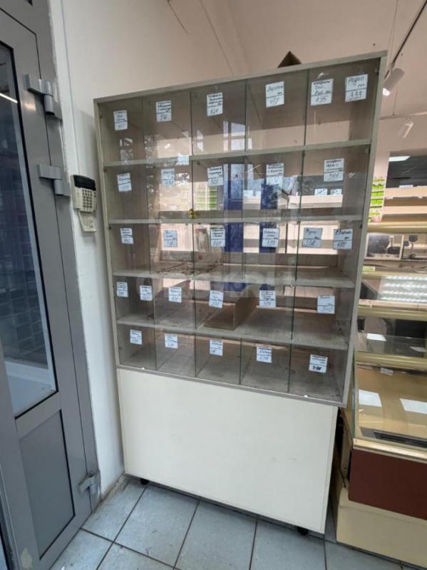 Продам торговое оборудование, холодильники, морозильники, конфетница, булочная витрина. - Орск