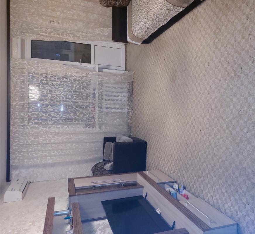 Продается 4-× комнатная квартира. - Новотроицк