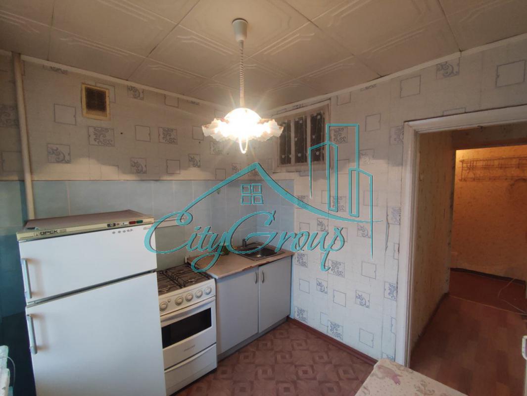 На продаже 1 комн квартира по адресу: г. - Новотроицк