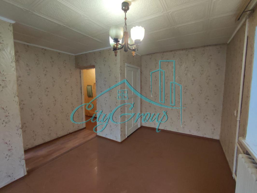 На продаже 1 комн квартира по адресу: г. - Новотроицк