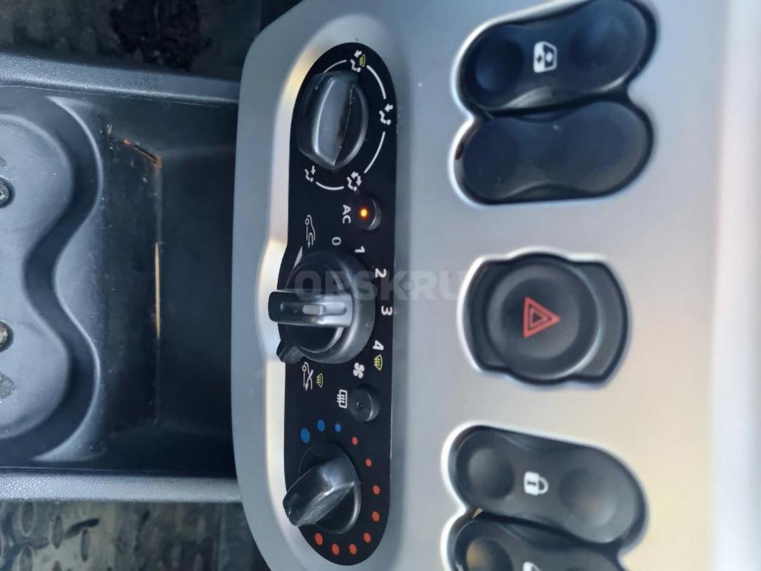 Продам Renault Logan 2013г. - Орск