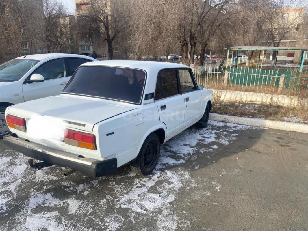 Авто в достойном состоянии, резина шипованная в хорошем состоянии, электрика исправна, летние колеса - Орск