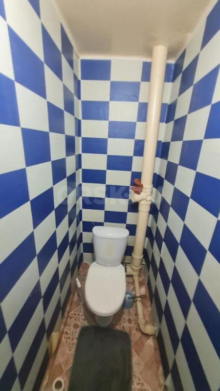 Продается просторная 3-х комнатная квартира улучшенной планировки по адресу ул. - Орск