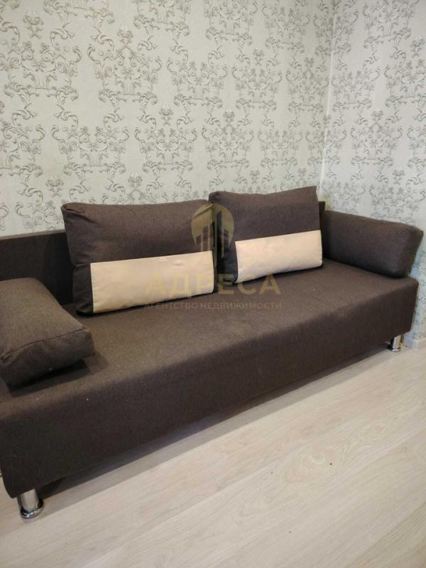 Продается комната в центре города, на против ОГУ по пр. - Оренбург