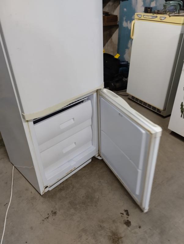 Продается Холодильник ОРСК 163, полностью в исправном состоянии. - Новотроицк