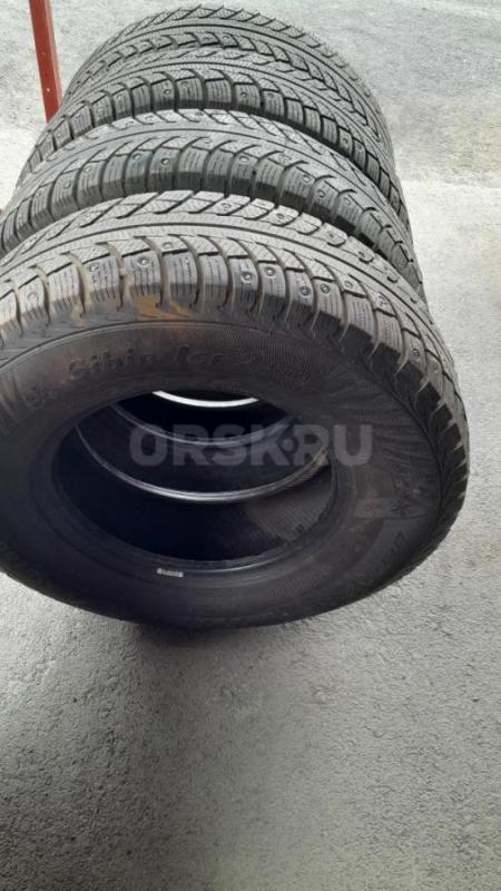 Продам комплект шипованой зимней резины 235×75 R 15 Мотодор Сибирь нов.сост. - Орск