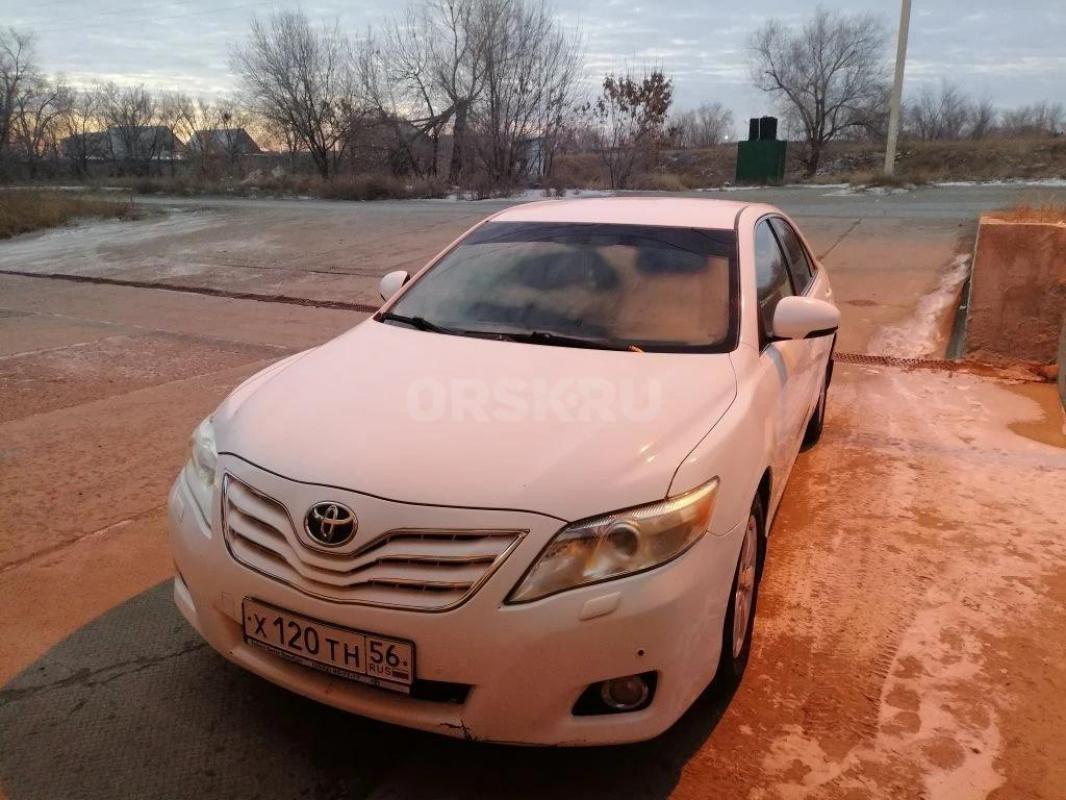 Продам авто владею 3 года резина зима лето на дисках новая продажа от собственника - Орск