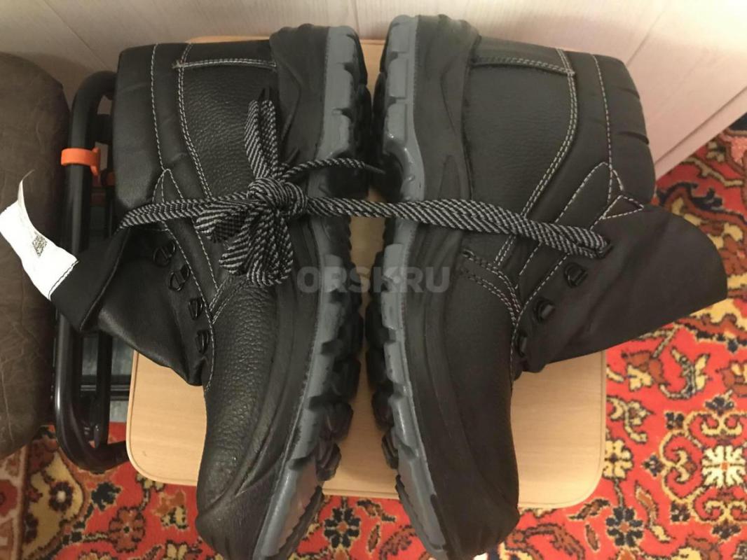 рабочие ботинки 44размер по стельке 29см - Орск