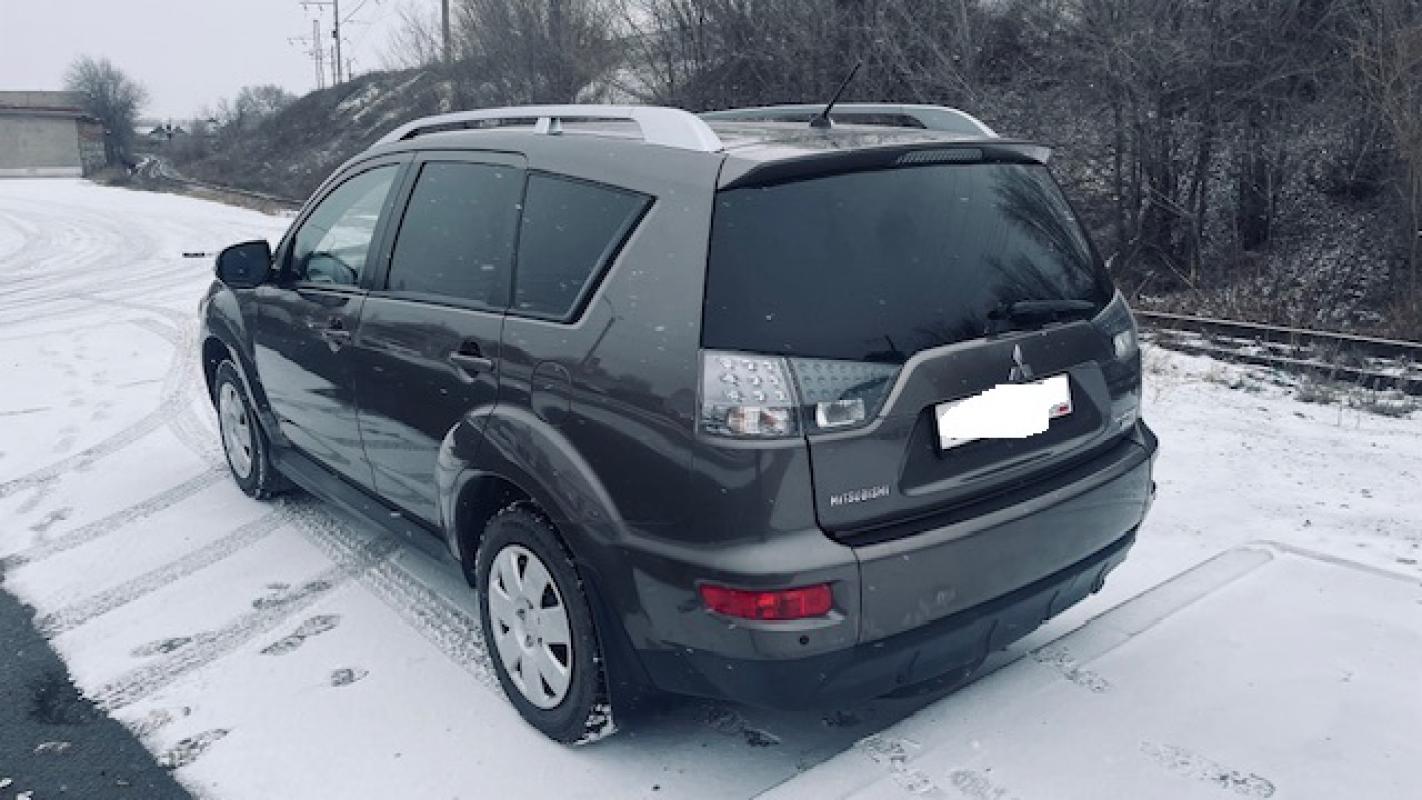 Продается Mitsubishi Outlander II рестайлинг, 2010 года

В РОДНОЙ KPACKЕ 100%

В красивом цвете 

Дв - Новотроицк