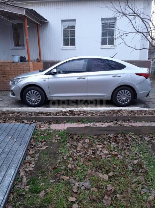 БОЛЬШАЯ ПРОСЬБА СМС НЕ ПИСАТЬ ТОЛЬКО ЗВОНИТЕ!! солярис 2018 год Состояние авто хорошее ! - Орск