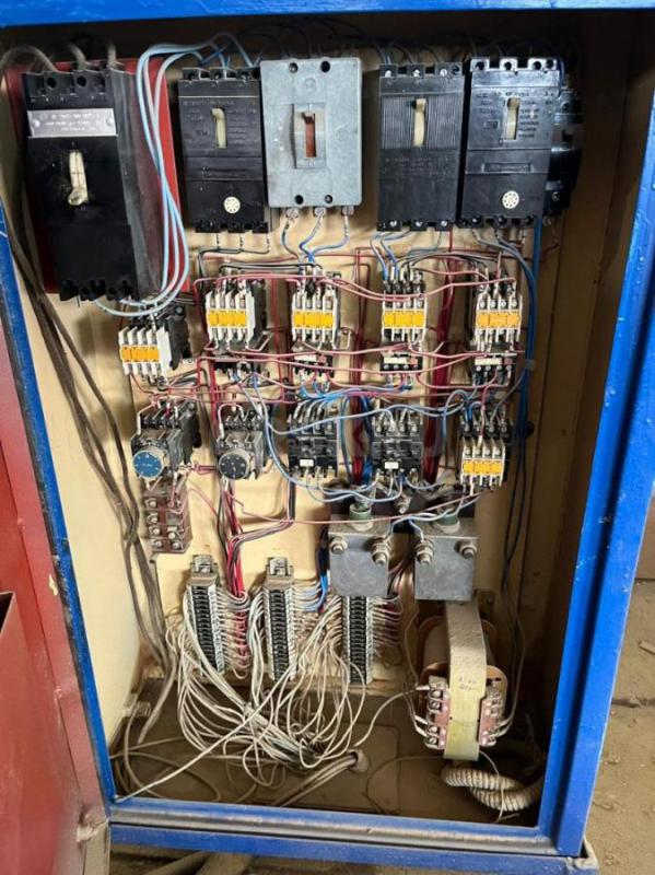 Продам:
-Фуговальный станок СФ4. - Орск