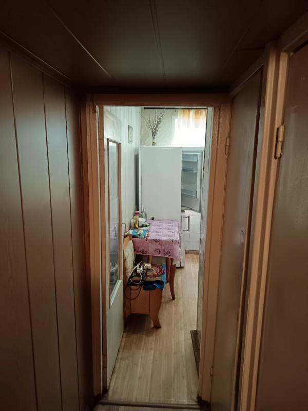 Продаётся уютная двухкомнатная квартира  мебелью, площадью 45 квадратных метров на четвёртом этаже п - Новотроицк